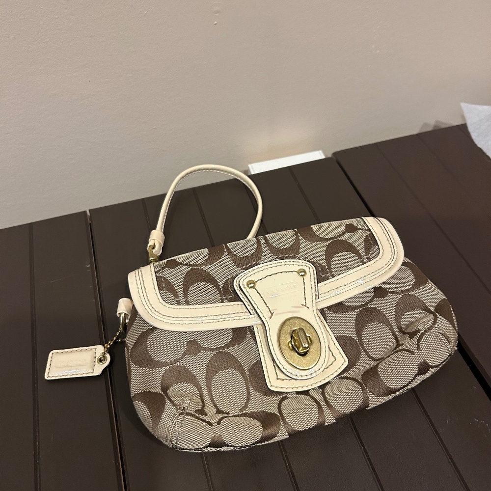 Coach Wristlet Wrist Bag